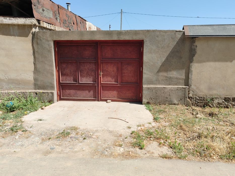 Qulay joydan yer sotiladi