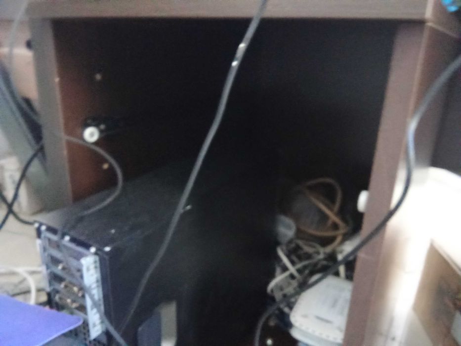 Контейнер за офис с колела 25 евро.