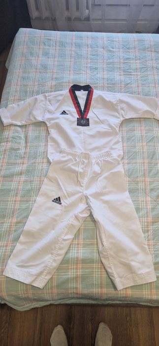 Детский добок (кимоно) для таэквондо (Adidas) на рост 4-5-6 лет
