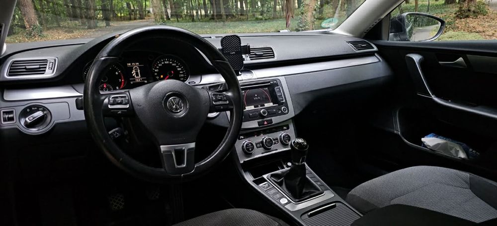 VOLKSWAGEN Passat 2013 — imagine 5