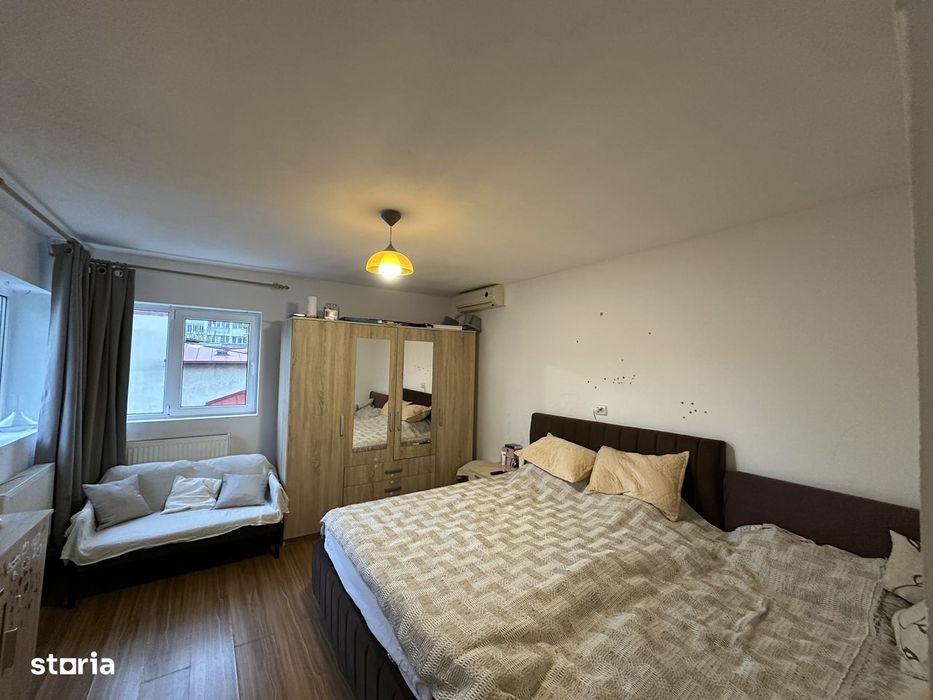 Apartament in vila interbelica, curte, strada linistita Tineretului