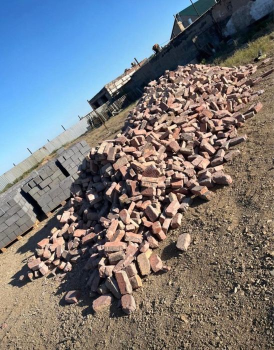 Красный кирпич советский