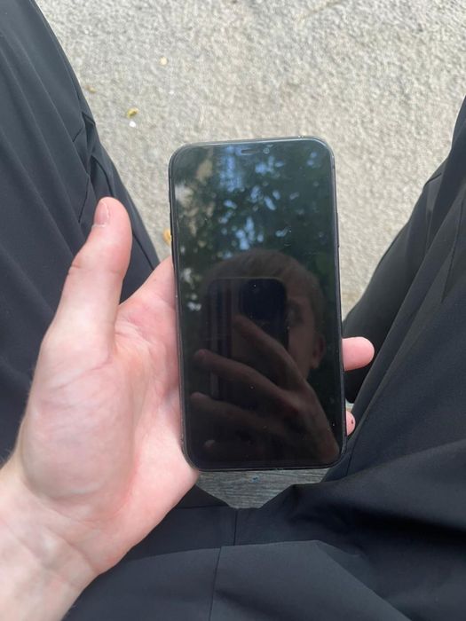 Iphone11 64гб 68 % срочно