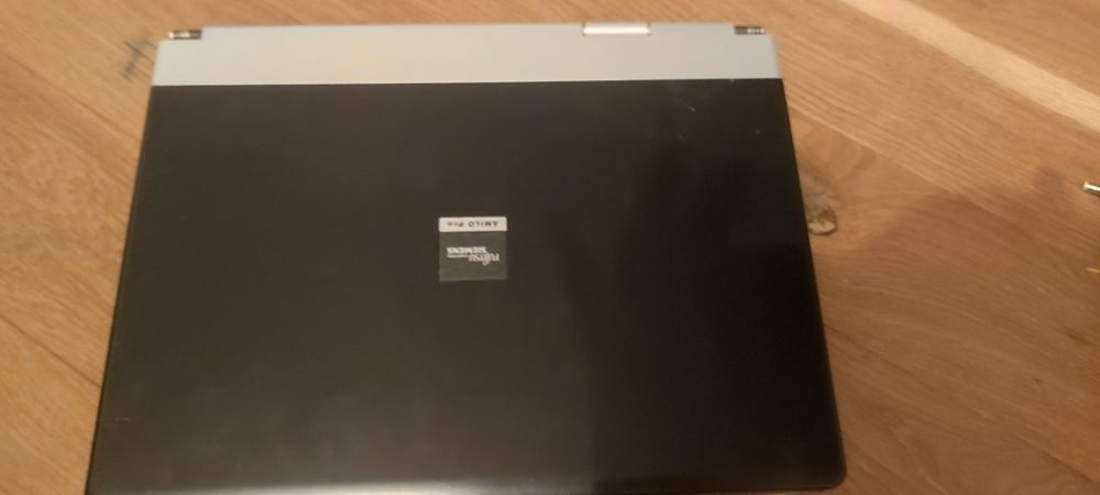 Laptop Fujitsu Siemens amilo pro
