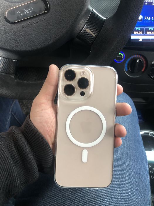 Iphone 16 pro max 256 edial