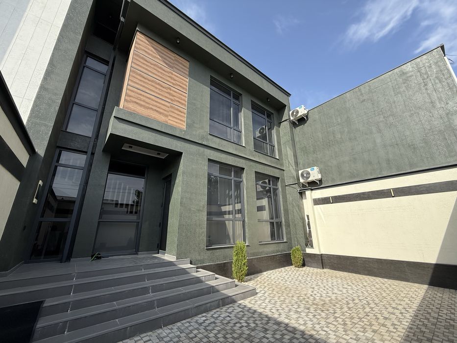 Продажа участка с обстановокой Циолковская 2,6 сотки с двумя дворикоми