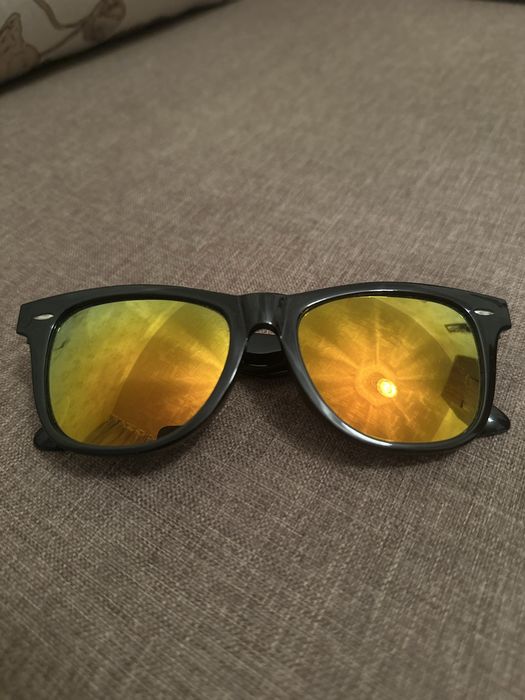 Солнцезащитные очки