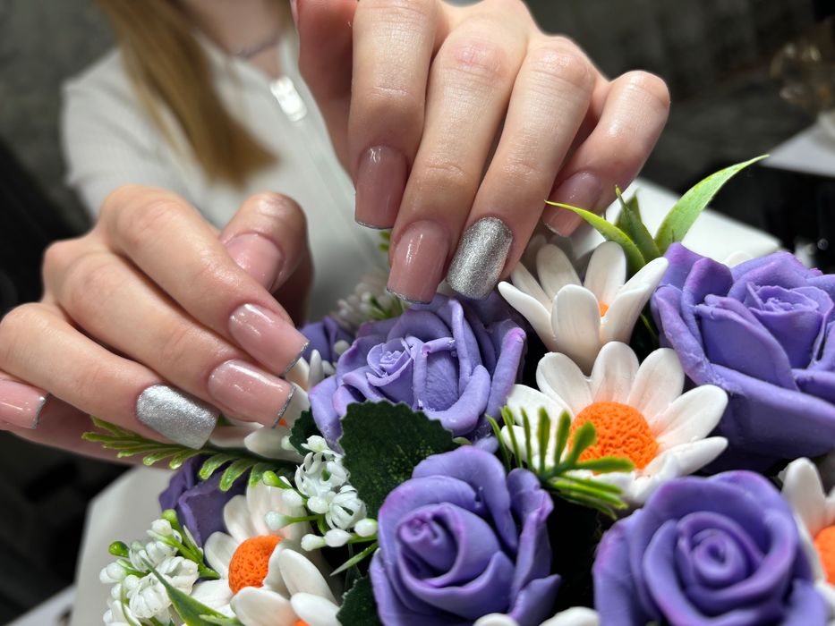 Manichiură/Pedichiură/Make-up