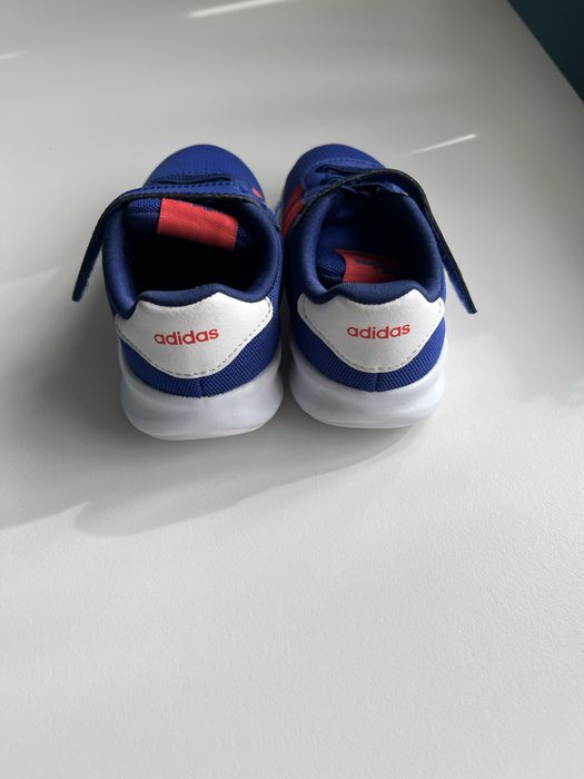 Детски маратонки Adidas 26 1/2