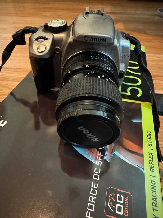 Фотоапарат Canon EOS Rebel XT + Nikon Zoom Nikkor 35 70mm
