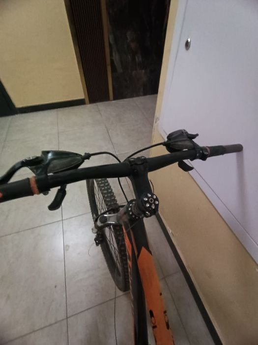 Продам сломанный велосипед