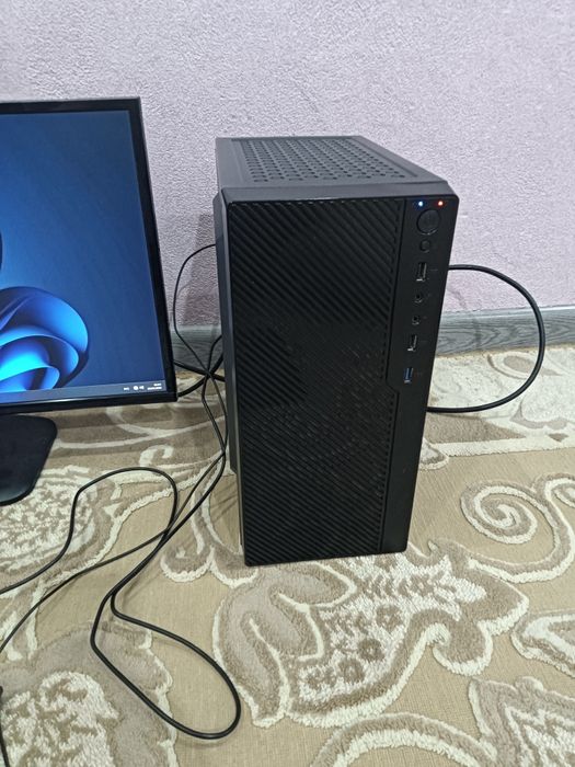 Продам компактный системный блок