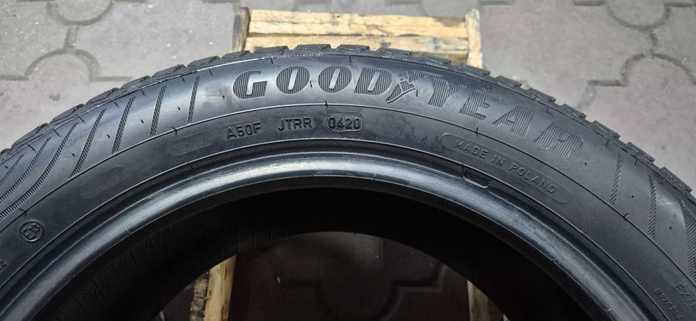 Continental,Fulda,Sebring,Goodyear 205/55/16 iarna