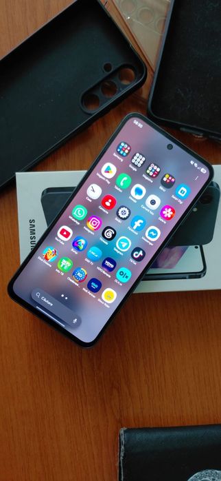 Samsung Galaxy A55 vând sau schimb cu iPhone sau Galaxy A27
