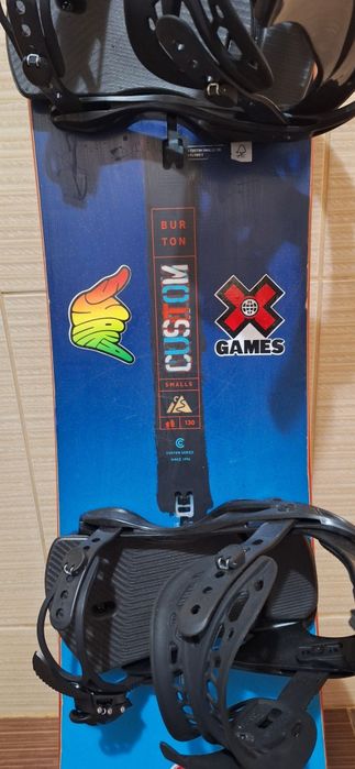 Placa snowboard 130cm burton Chanel costom-legaturi noi