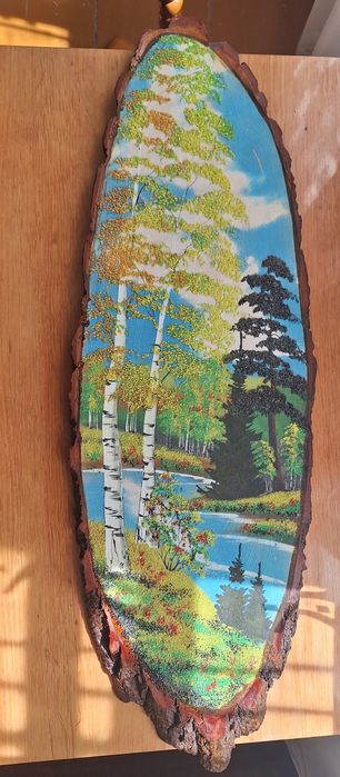 Картина на срезе дерева