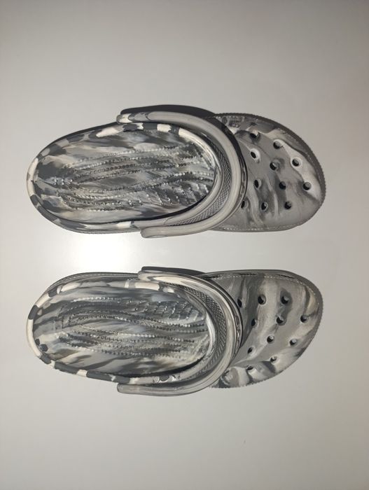 Classic Marbled Clog Crocs