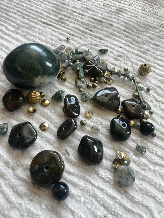 Гердан на парчета от ахат