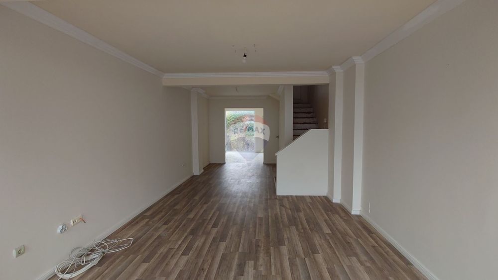 Продава се Къща в Варна, м-т Евксиноград - 241 кв.м за 1100 €/кв.м - Снимка #1