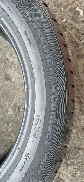 4 anvelope iarna,doua Continental ca noi,doua Michelin 10%uzura,255/50/21.Pretul este pe bucata.