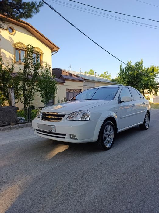 Lasetti 1.6 avtomat 2013