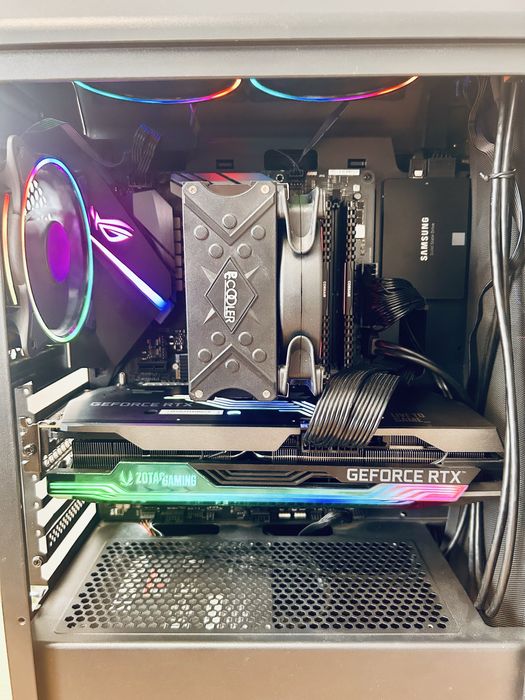 Системный блок  в отличном состоянии