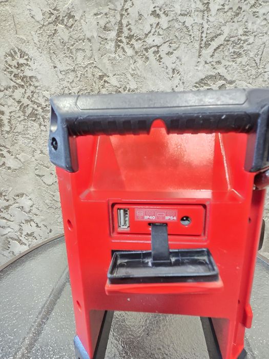 MIlwaukee M12 RCDAB+-0/ 12V - Радио