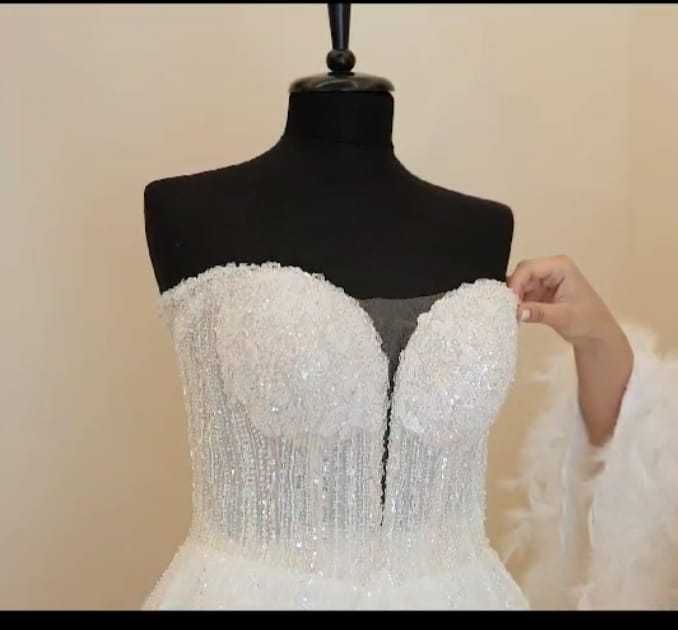 Rochie mireasa de vanzare