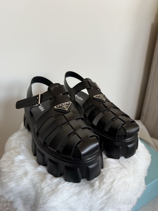 Дамски сандали Prada