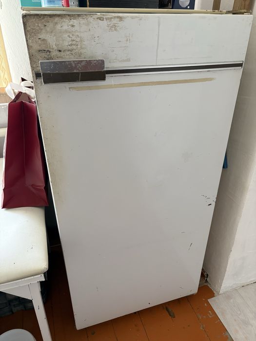 Холодильник продам