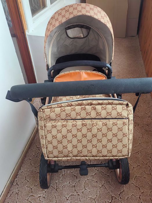 Продам детскую коляску