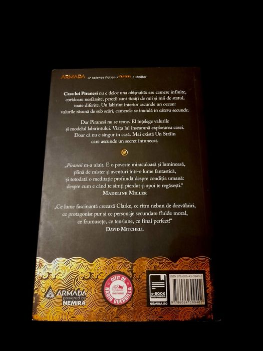 Piranesi (limba romana) - Susanna Clarke