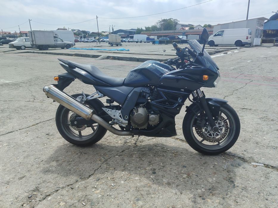 Vând Kawasaki z750s