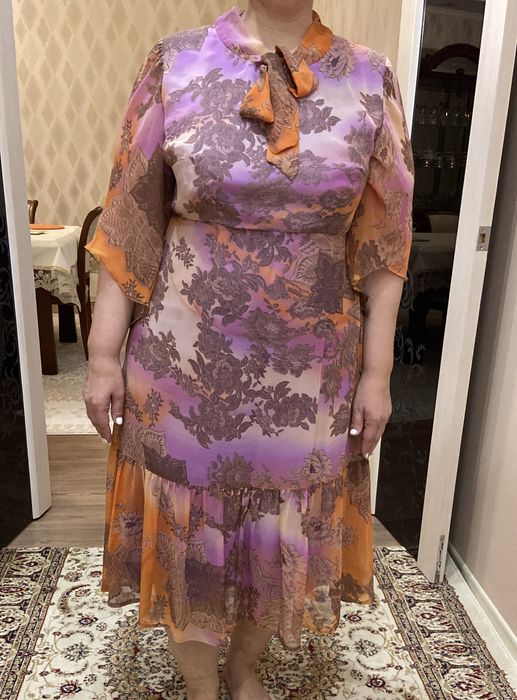 Продам платье на 50,52,54р.