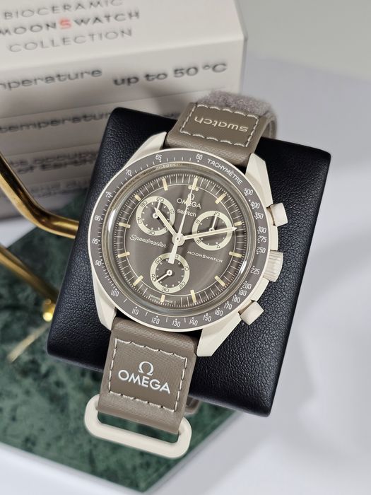 PROMO Omega Swatch MoonSwatch Mission on Earth  Desert Lava Polar Ligh