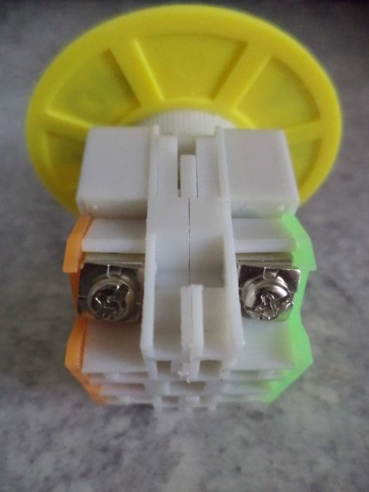 Кнопка аварийной остановки