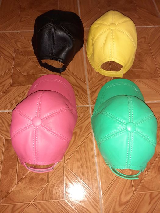 Șapcă moderna din piele naturală diferite culori