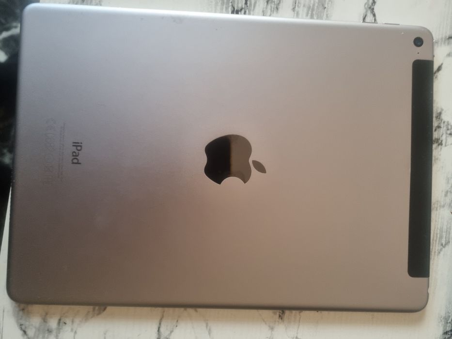 Ipad tabletă stare f buna