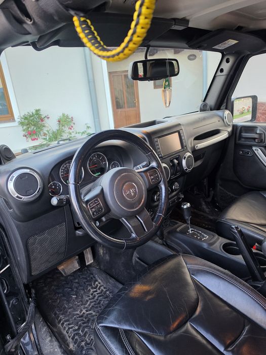 Jeep Wrangler Sahara