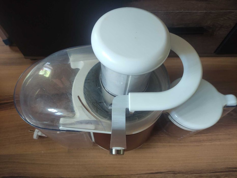 Сокоизтисквачка Moulinex easy fruit