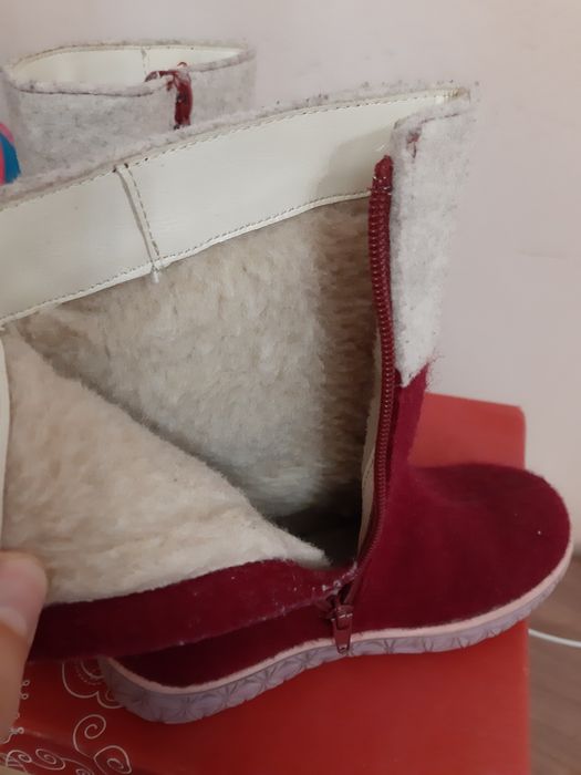 Продам   валенки