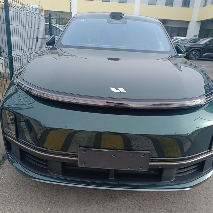 Li 9 Ultra full yengi