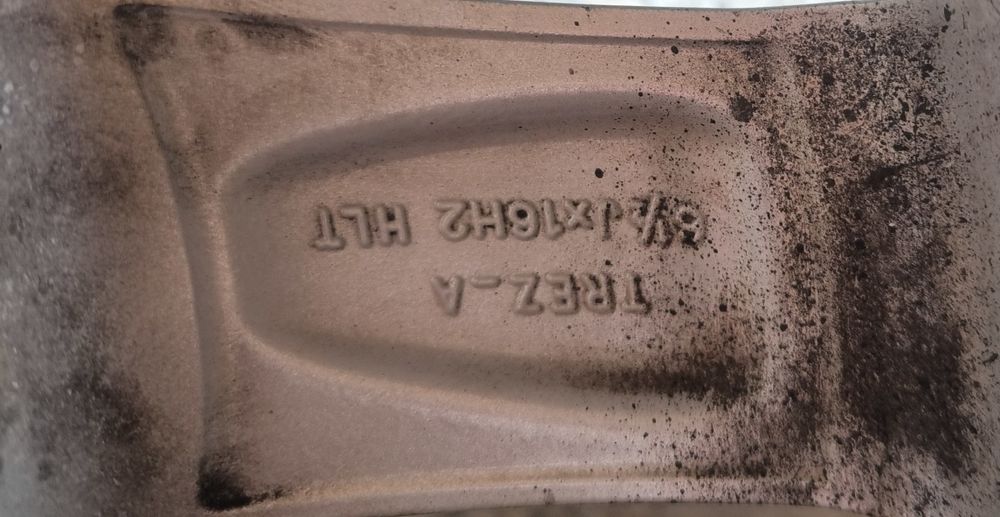 Jante aliaj  Dezent 5x114.3 r16