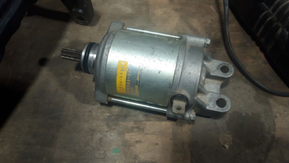 Запчасти на снегоход