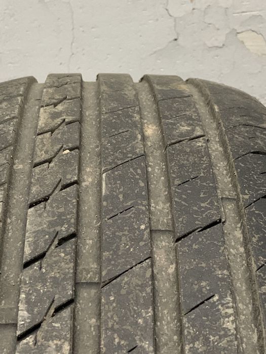 Шины летние 235/55/19