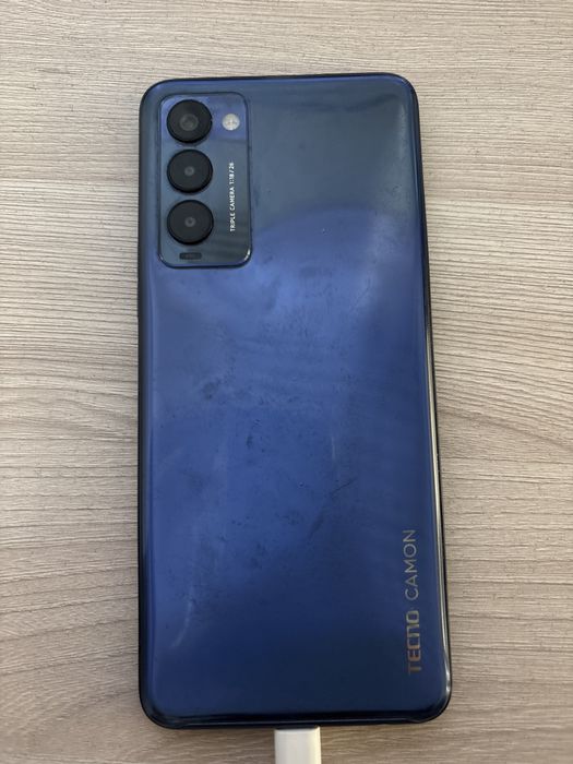 Продам техно камон 18
