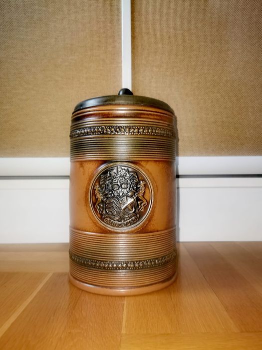 Халба бира огромна керамична капак традиционна ръчна изработка 2,5 л.