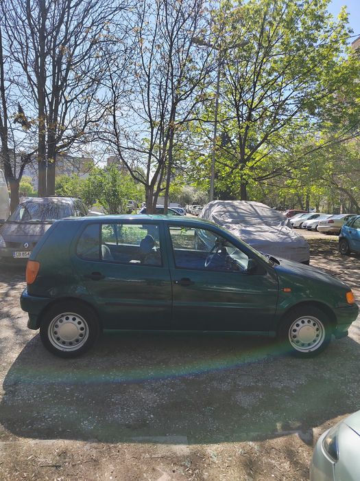 Фолксваген Поло 1.0 бензин - 900евро