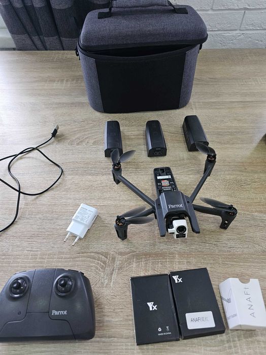 Дрон с тепловизором Anafi Parrot Thermal
