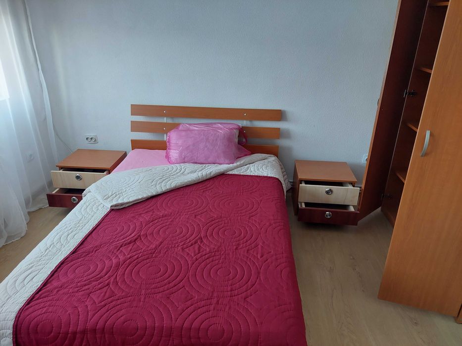 ofer spre inchiriere apartament cu doua camere zona Tiglina 2